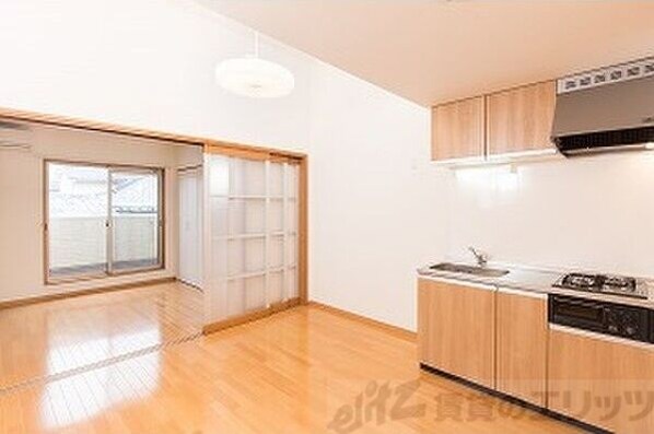 KTIレジデンス江坂の物件内観写真